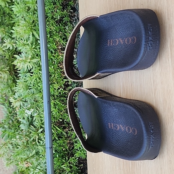 COACH Slides In Signature Canvas Size 11D - Picture 4 of 11